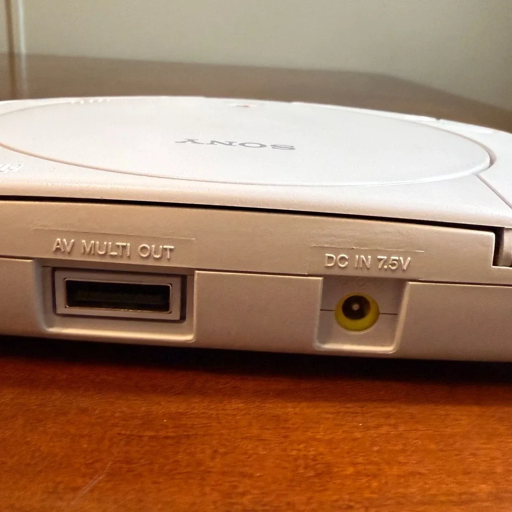 Sony PSone Console SCPH-101‎ Console